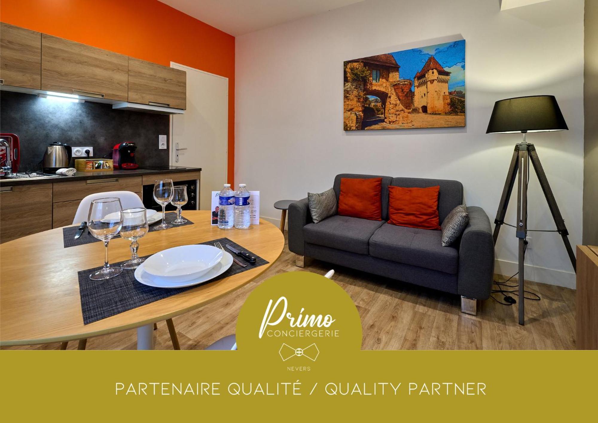 Le Faidherbe Style Appart' Hotel - Wifi Gratuit - Parking Gratuit Calme Et Lumineux 讷韦尔 外观 照片